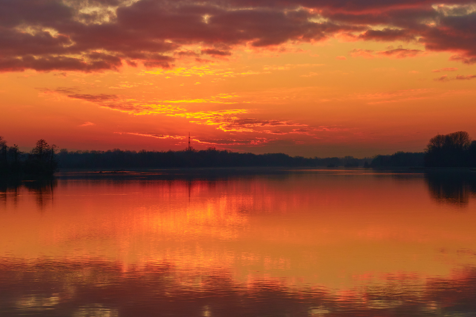 Wolkenspiel - Sonnenuntergang -