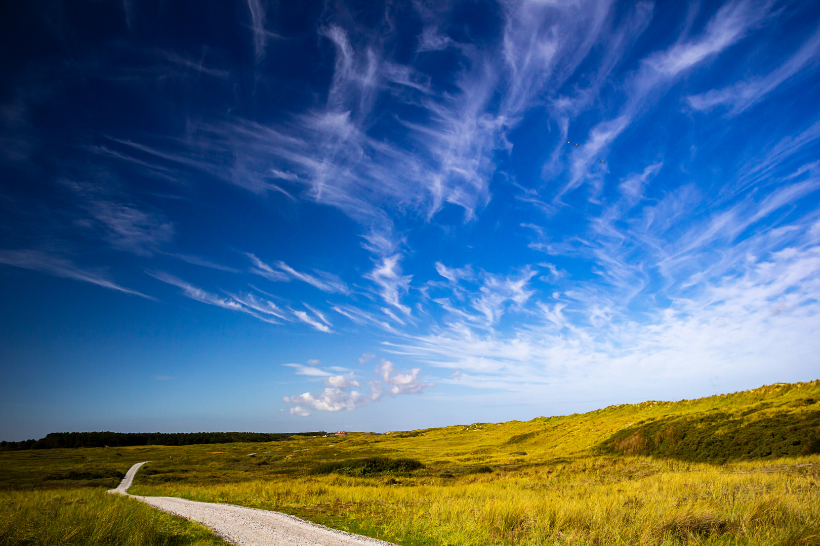 Wolkenspiel über den Dünen von Ameland