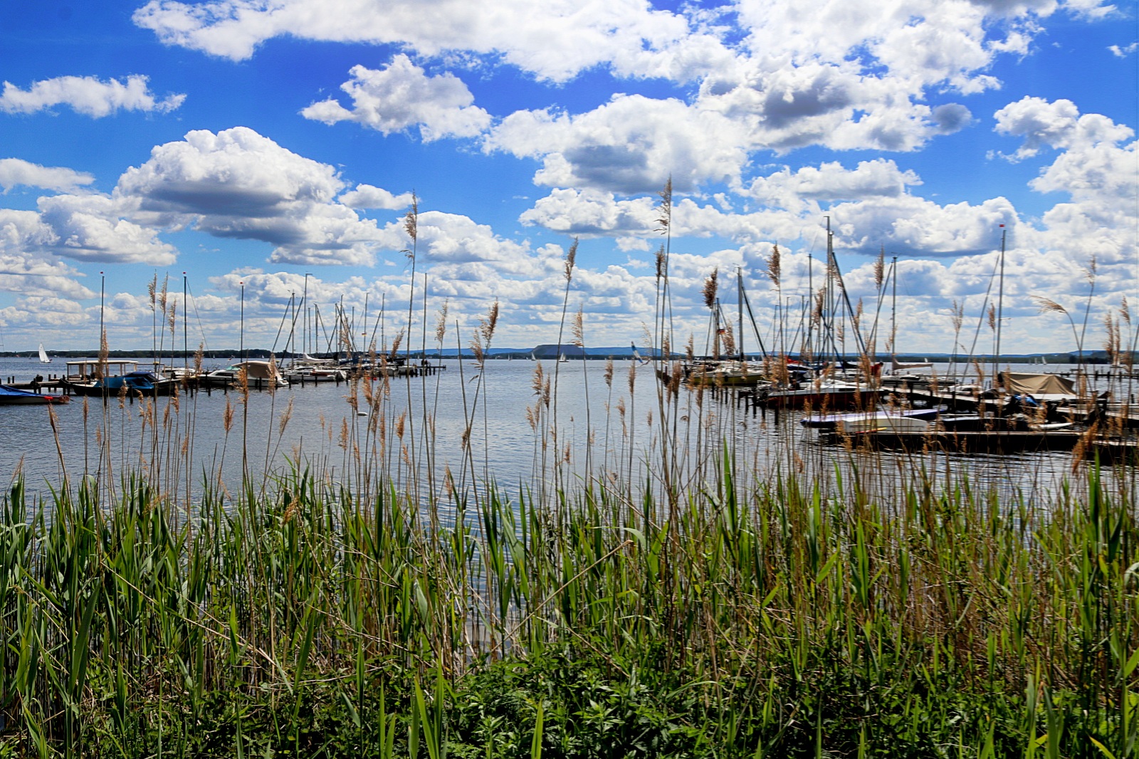 Wolkenspiel und Wasser