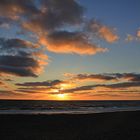 Wolkenspiel zur Blauen Stunde