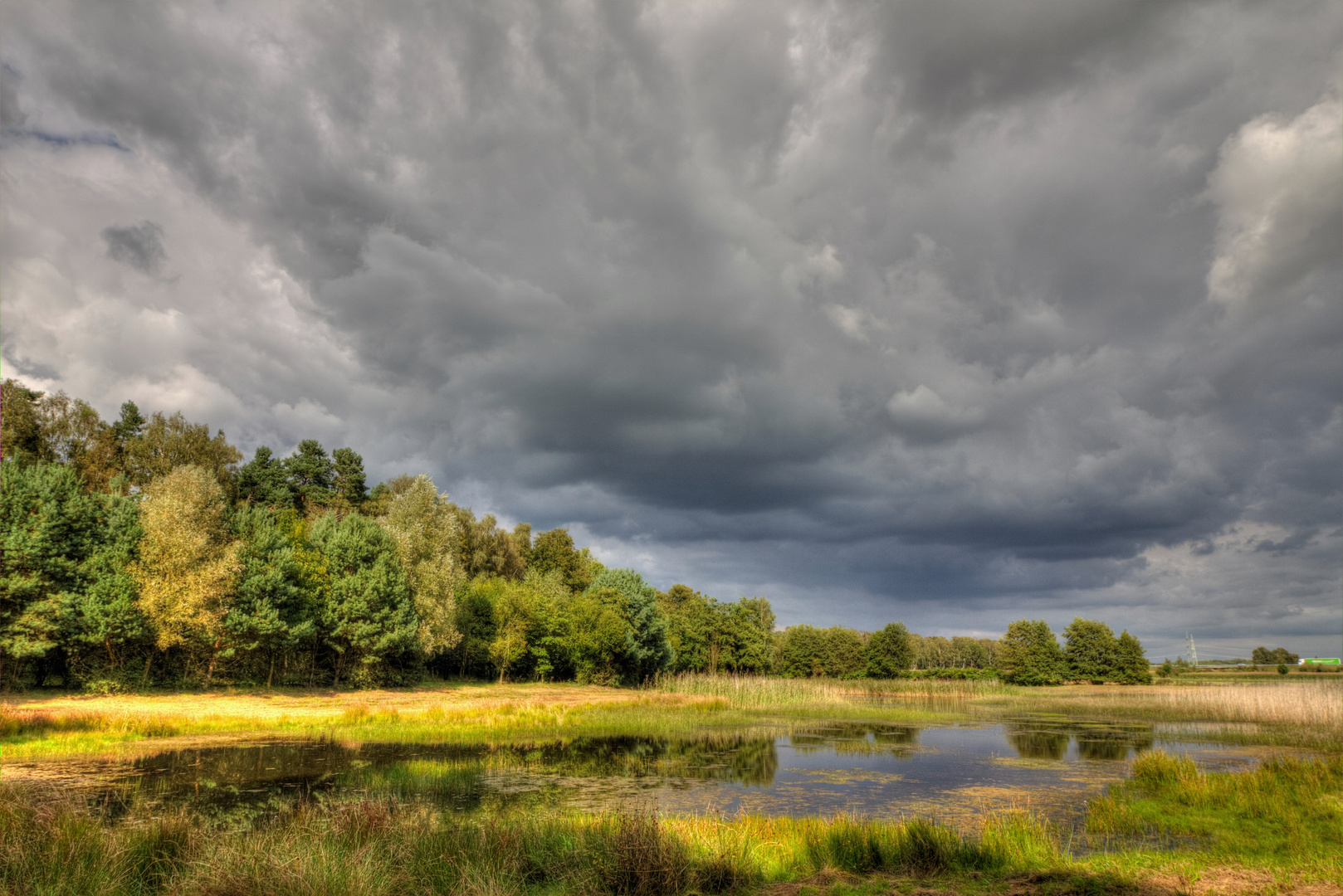 Wolkenspiele über See