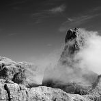 Wolkenstimmung am Zwöfler, der Zwölferkofel oder kurz Zwölfer (ital. Croda dei Toni)...