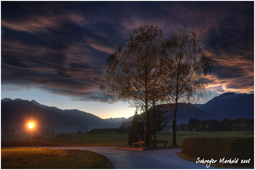 Wolkenstimmung bei Sonnenuntergang