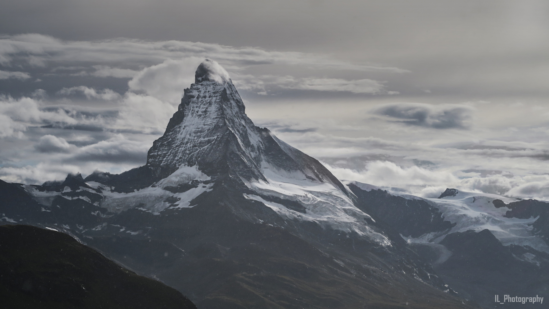 Wolkenstimmung über dem Matterhorn