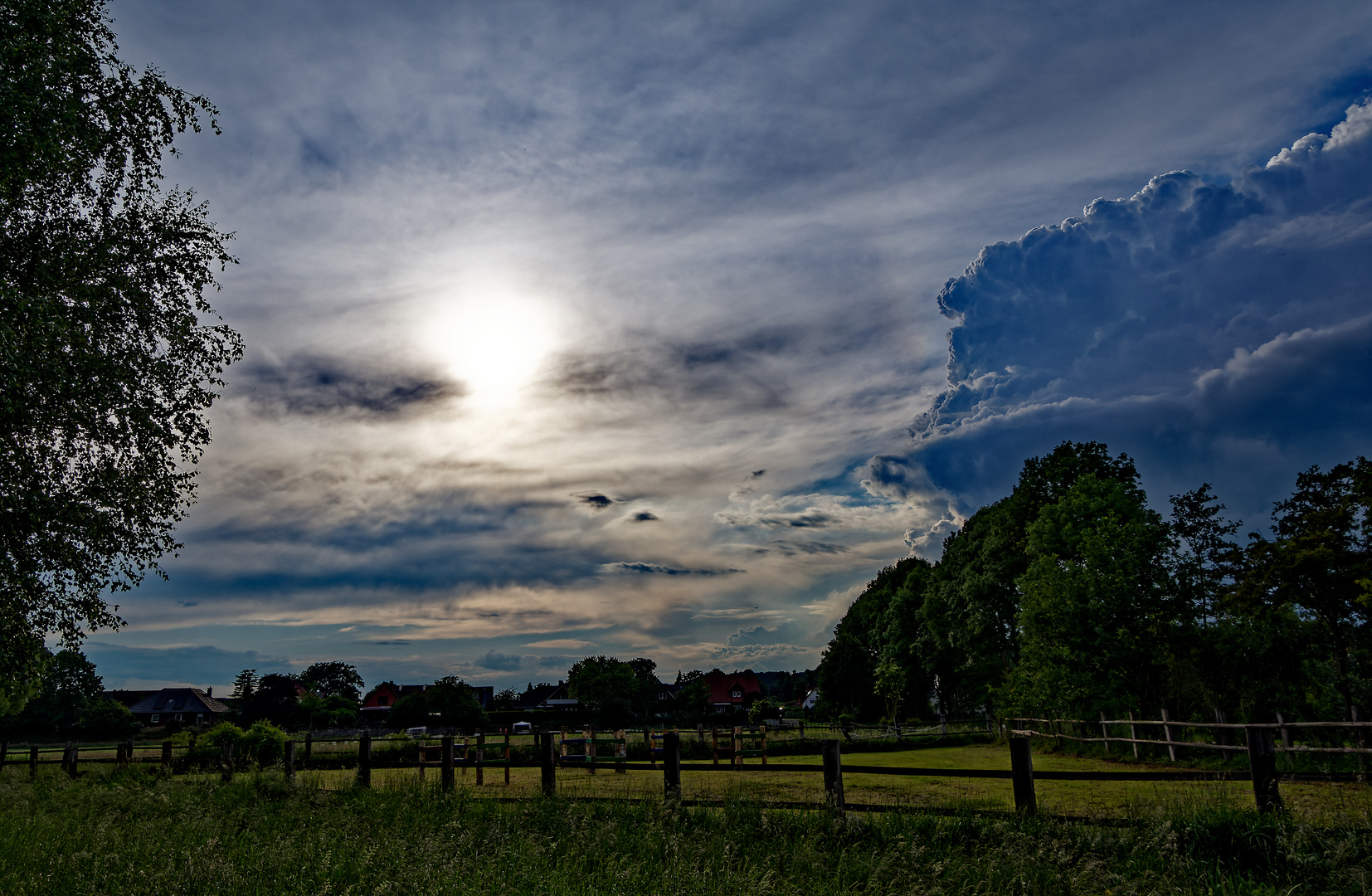 Wolkentürme im Gegenlicht