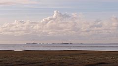 Wolkentürme über der Insel Neuwerk vor Cuxhaven-Duhnen