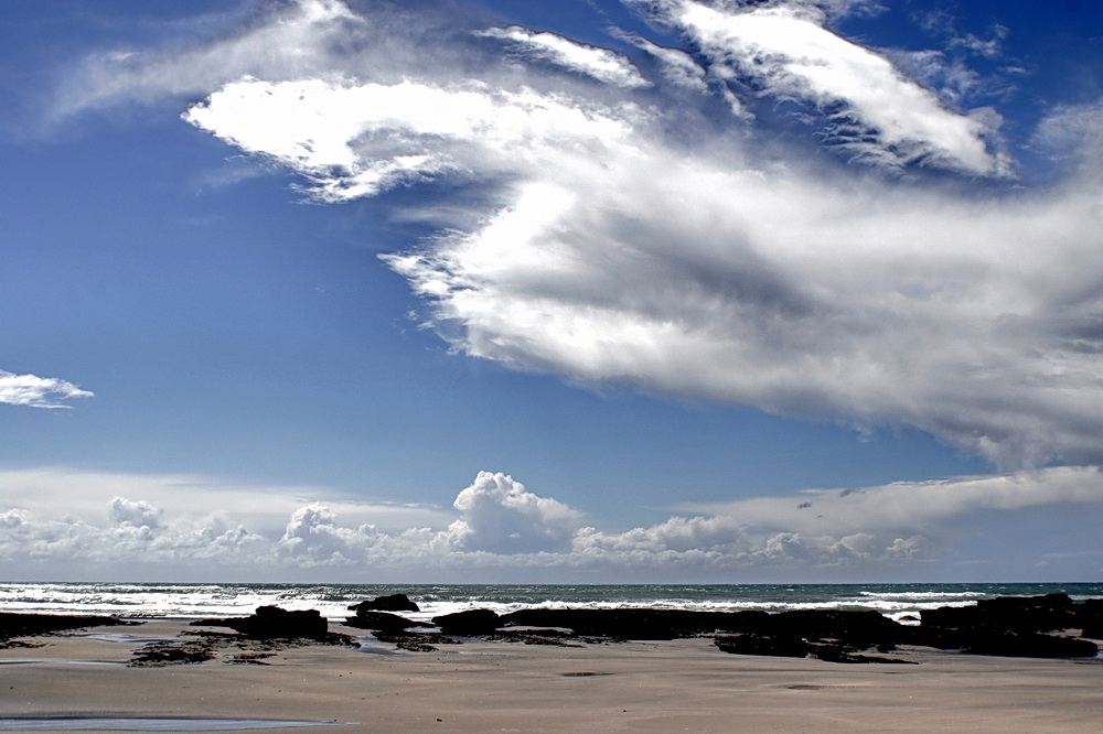 Wolken,Wolken und immer wieder diese Wolken.