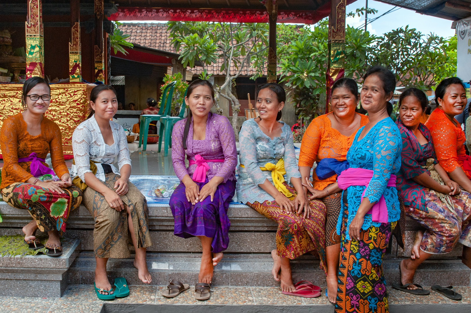 Women guests in the wedding house