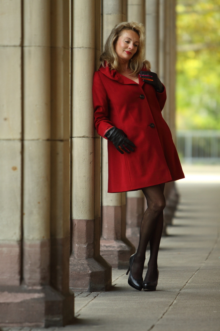 Women in Red 