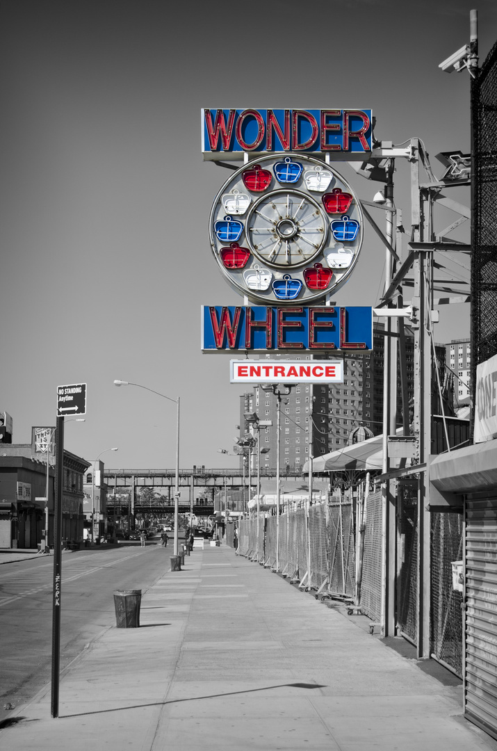 ...Wonder Wheel....