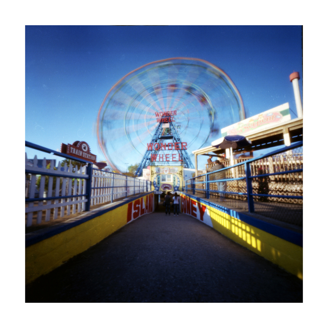 Wonder Wheel