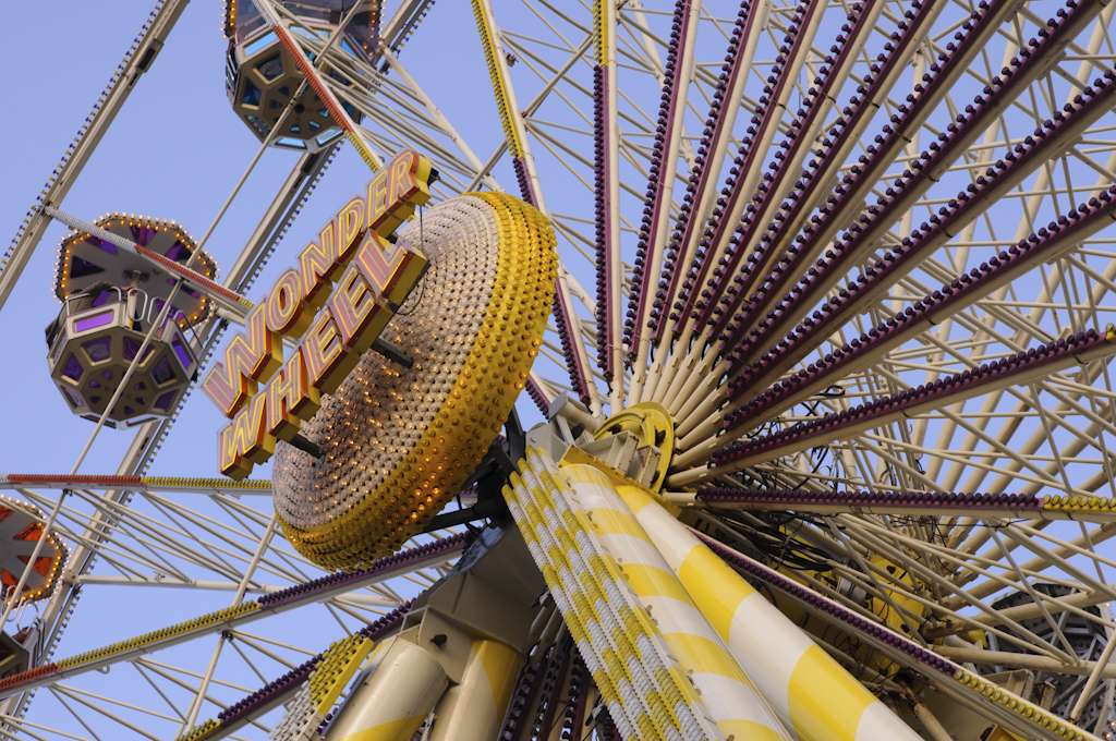 Wonder Wheel