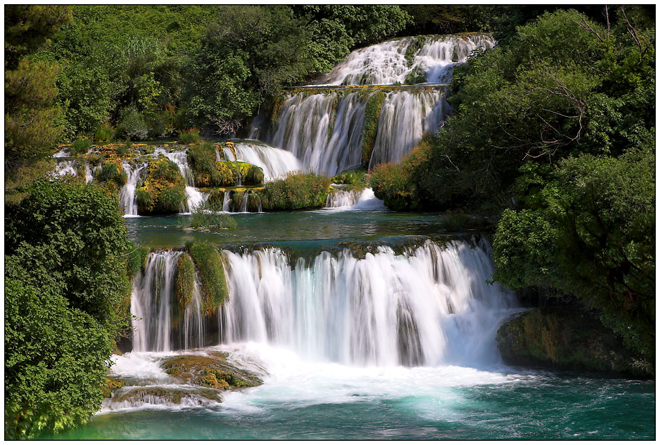 Wonderful Waterfalls_Nr.1