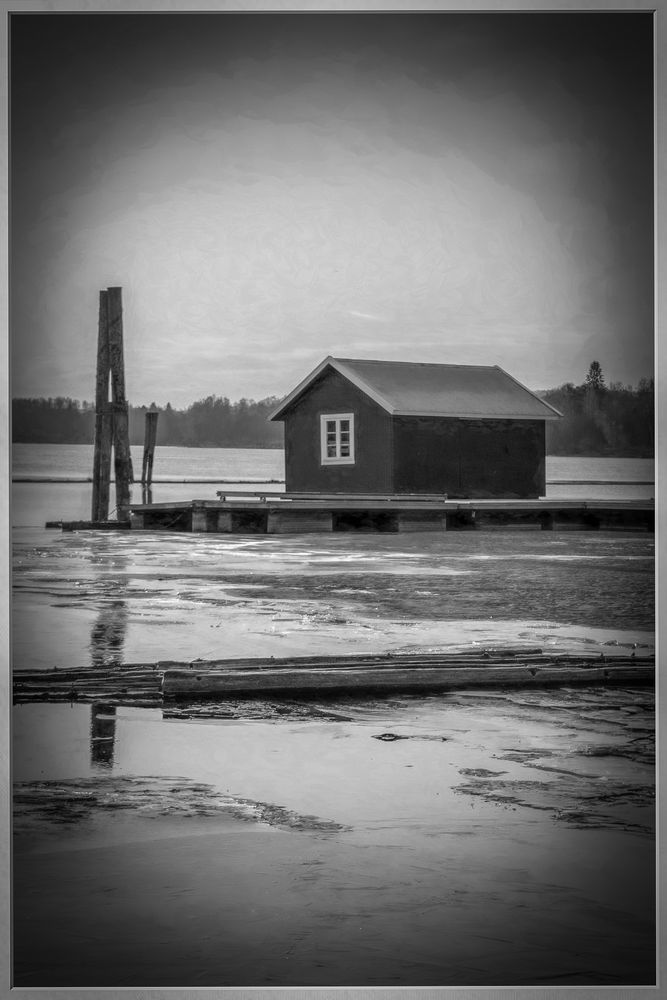 Working Hut at the Timberbooms by Tony