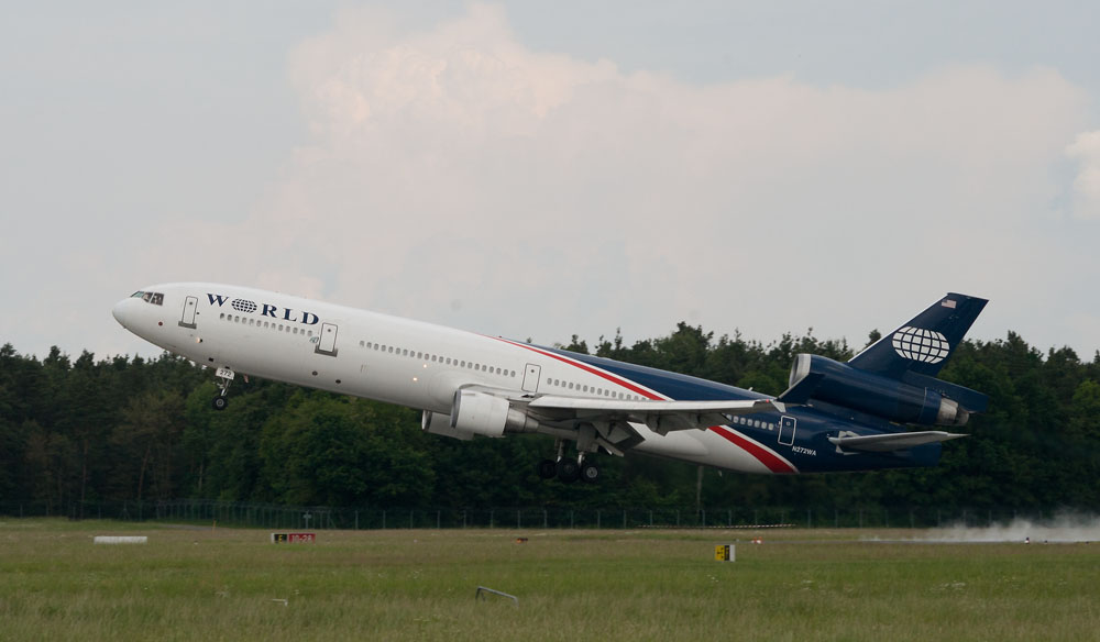 World Airways McDonnell Douglas MD-11