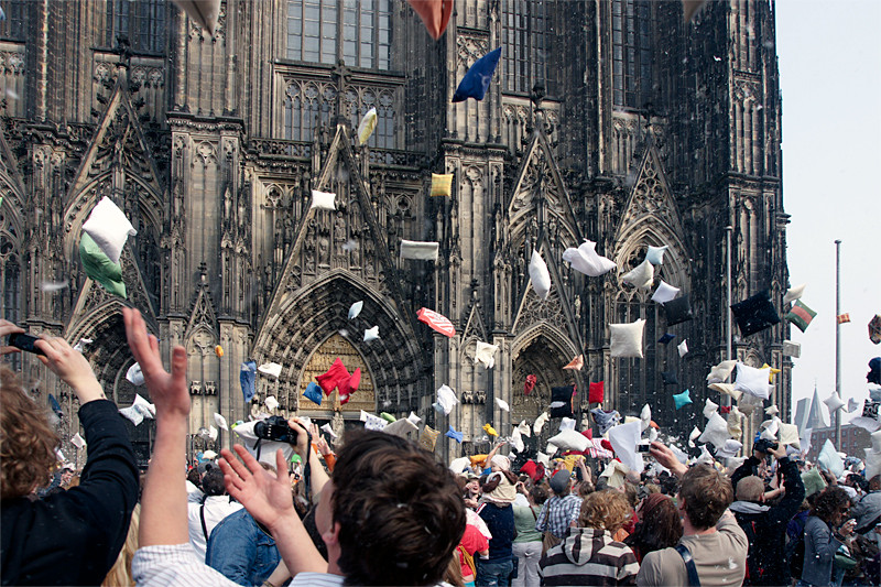 World Pillow Fight Day 2009 Cologne IX