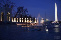 World War II Memorial / Washington Monument