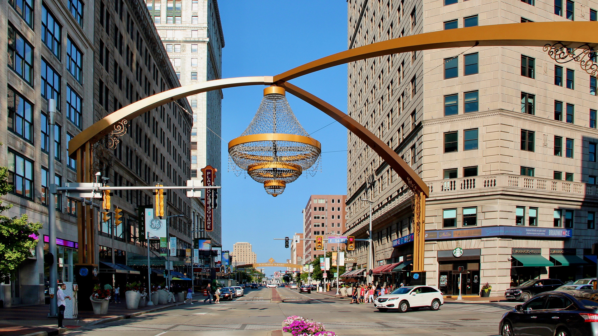 World’s Largest Outdoor Chandelier