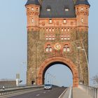 Worms Rheinbrücke Nibelungen Tor