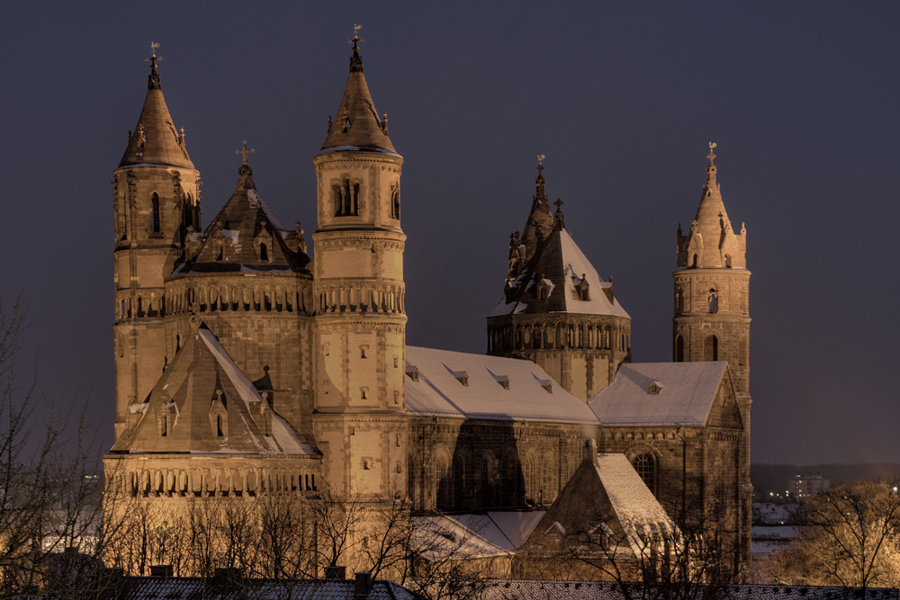 Wormser Dom mit Schnee - selten