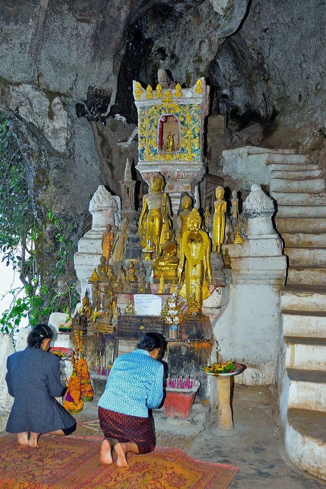 Worshipers come to pray and meditate