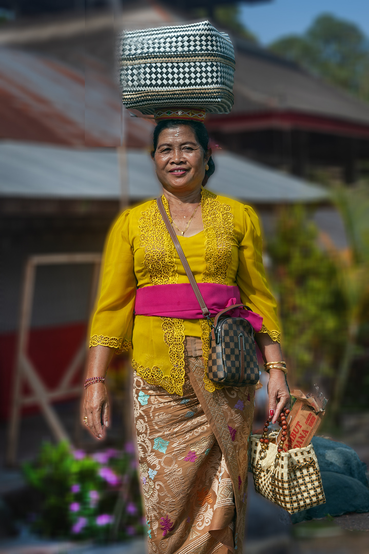 Worshipping woman after beeing sacrificed