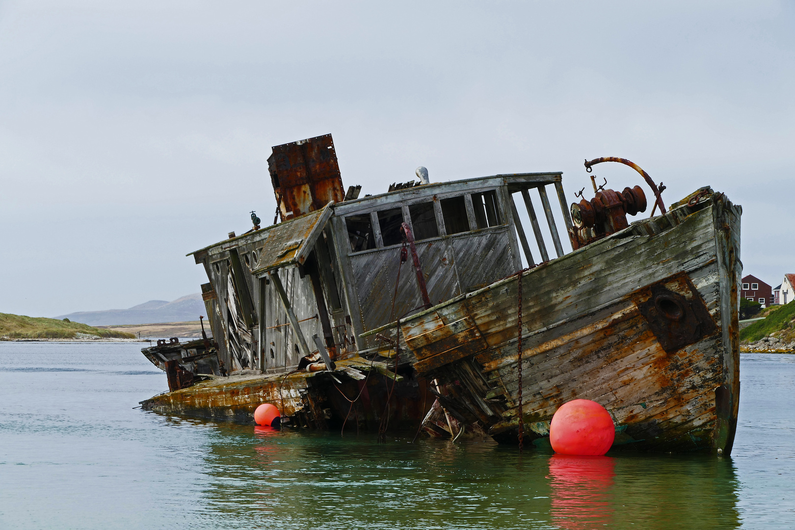 Wrack vor New Island