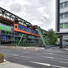 W'tal [412] Schwebebahn über der Morianstraße