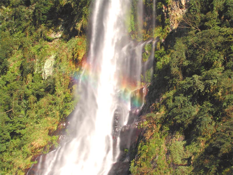 wu-lai waterfalls