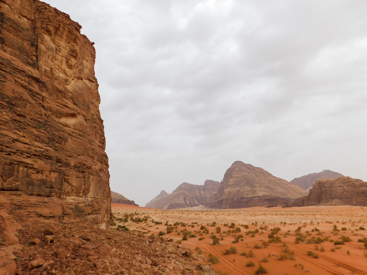 Wuchtiges Wadi Rum