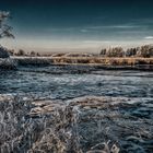 Wümme bei Niedrigwasser mit Eisschollen