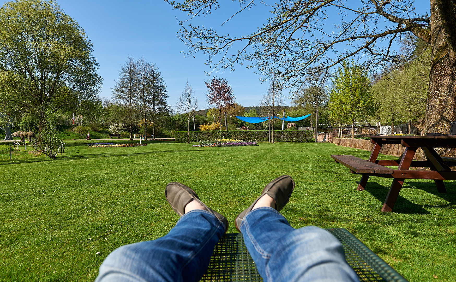 Wünsche euch ein entspanntes sonnniges Wochenenende, bin ab Sonntag wieder bei euch.