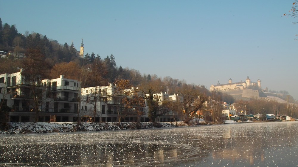 Würburg - Frozen Main