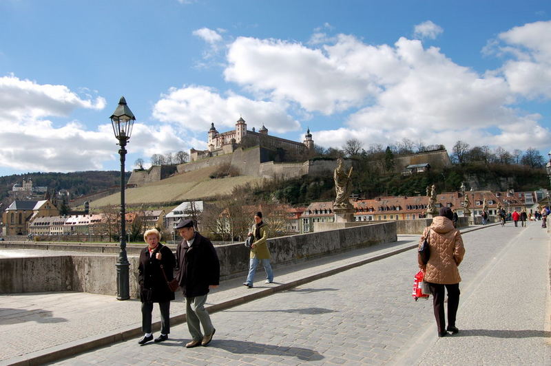 Würzburg - Alte Mainbrücke