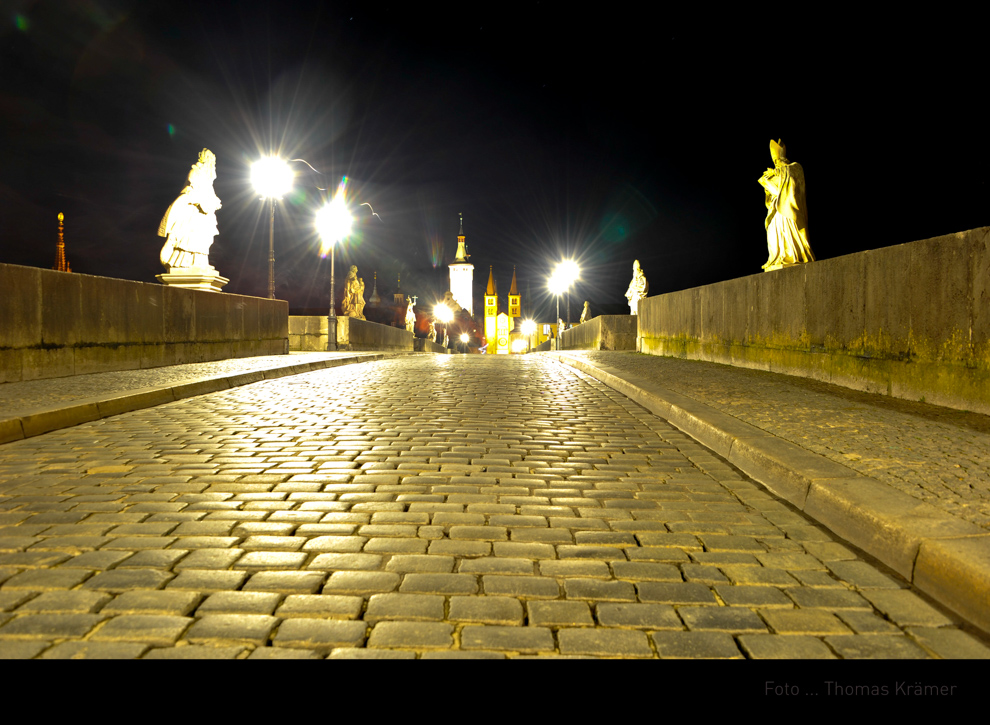 Würzburg bei Nacht