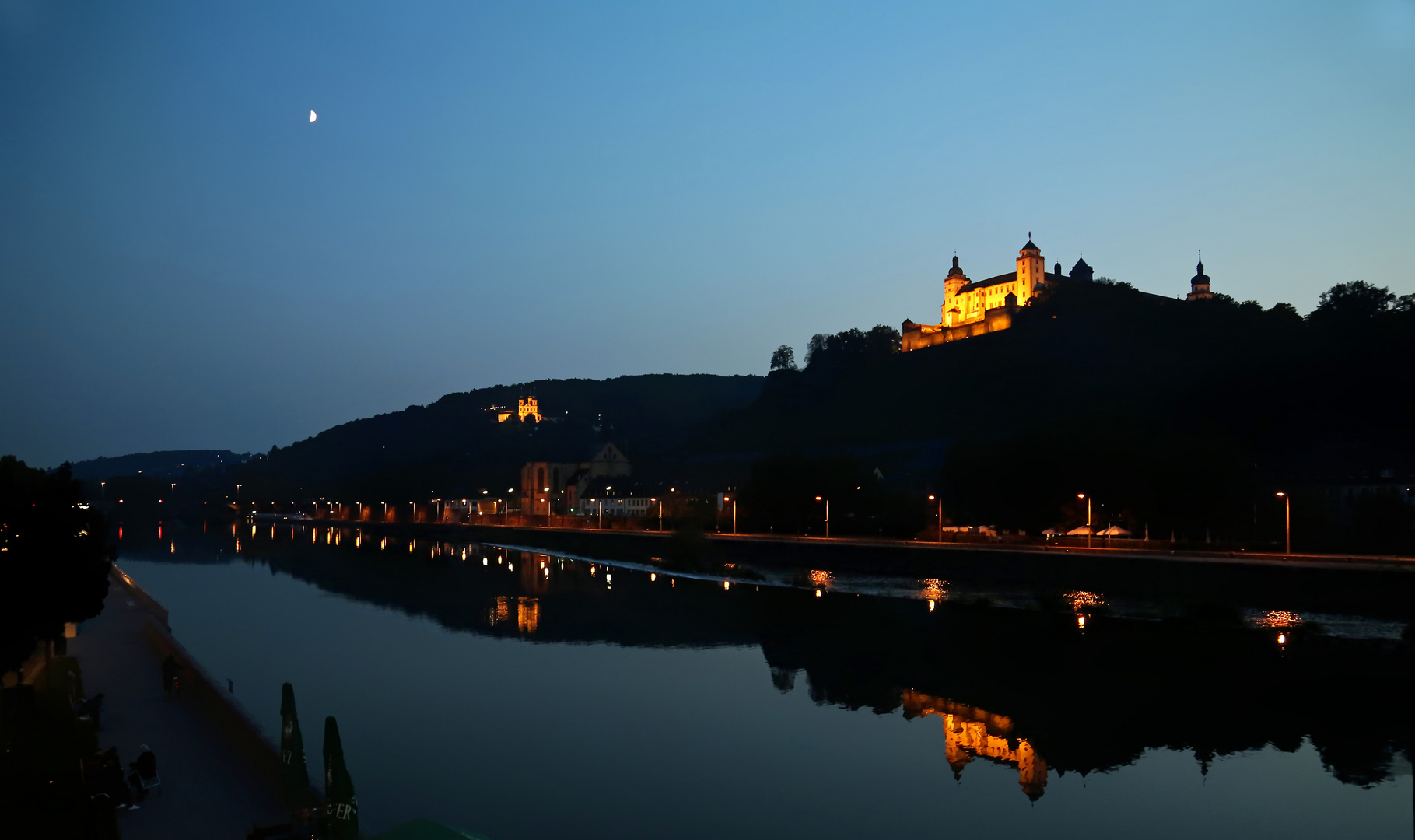 Würzburg bei Nacht