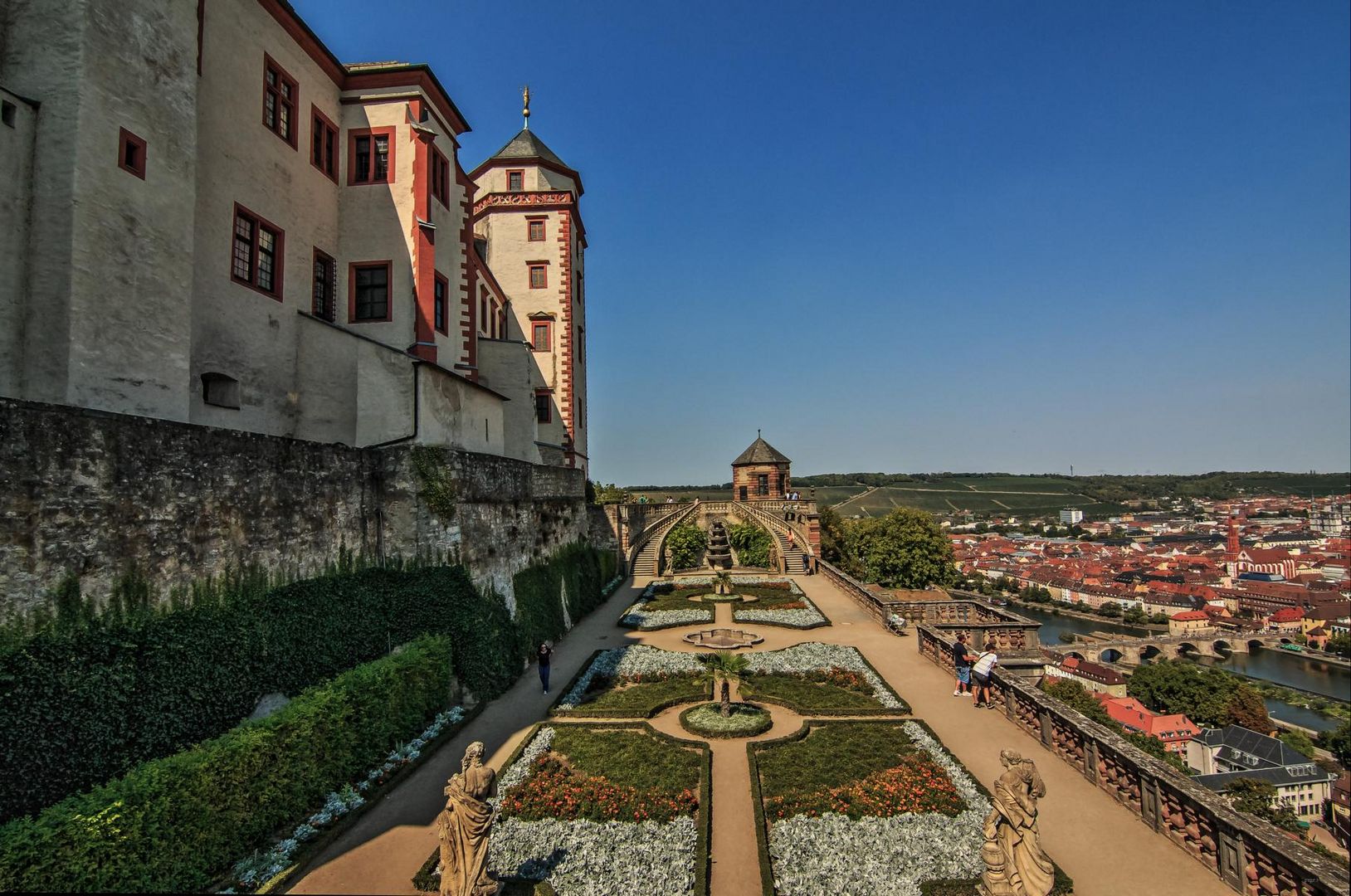 Würzburg - Festung Marienberg ,Garten 