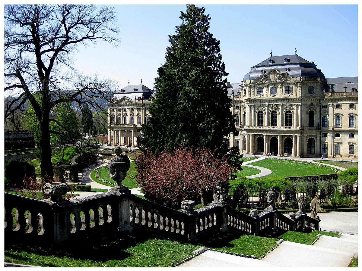 Würzburg: Residenz mit Hofgarten