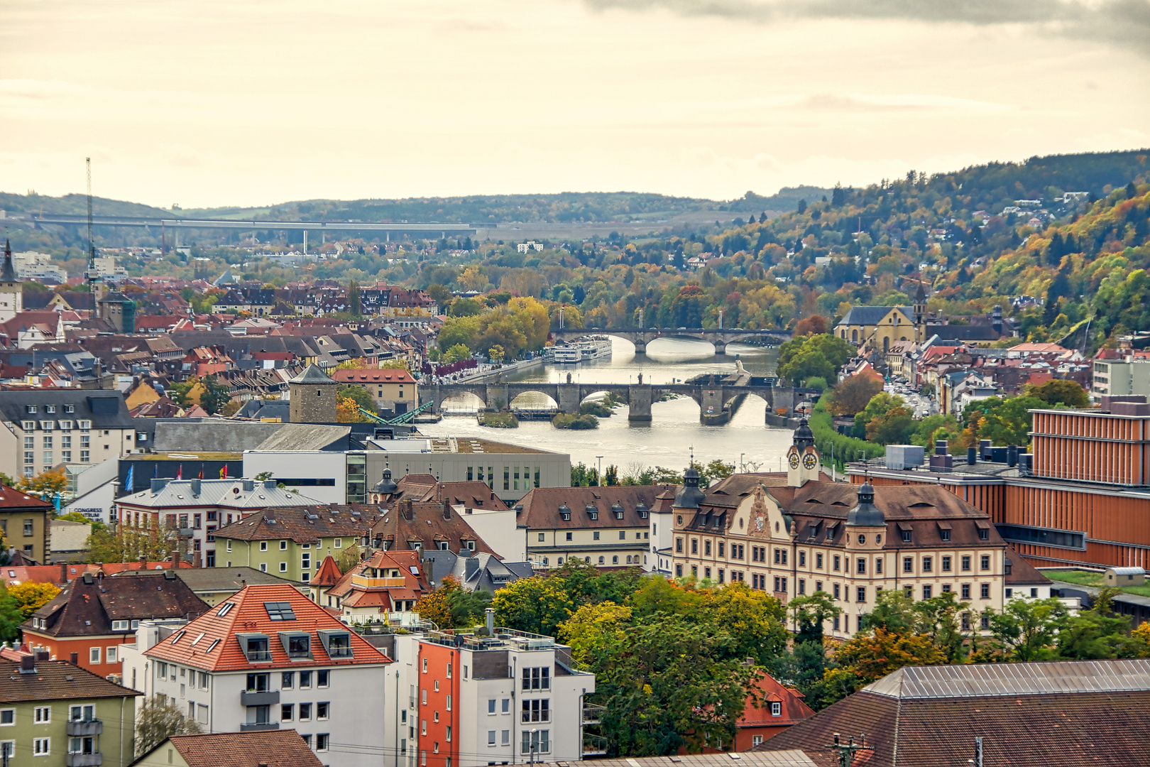 Würzburg vom Löwen am Stein gesehen