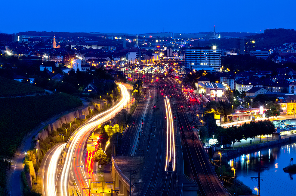 Würzburg zur blauen Stunde