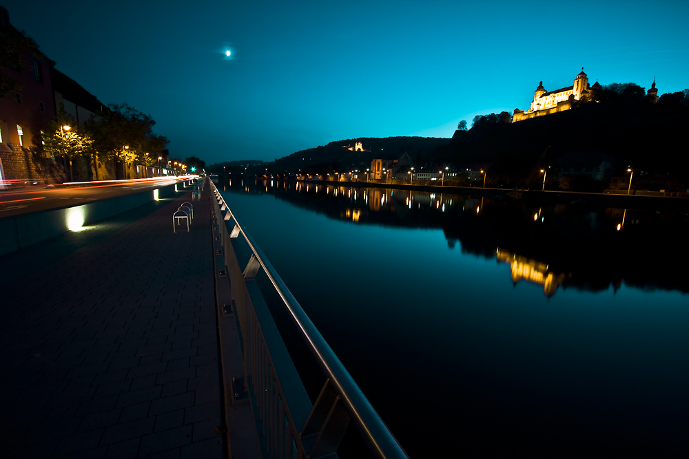 Würzburgs blaue Nacht