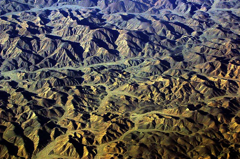 Wüstengebirge im Anflug auf Marsa Alam