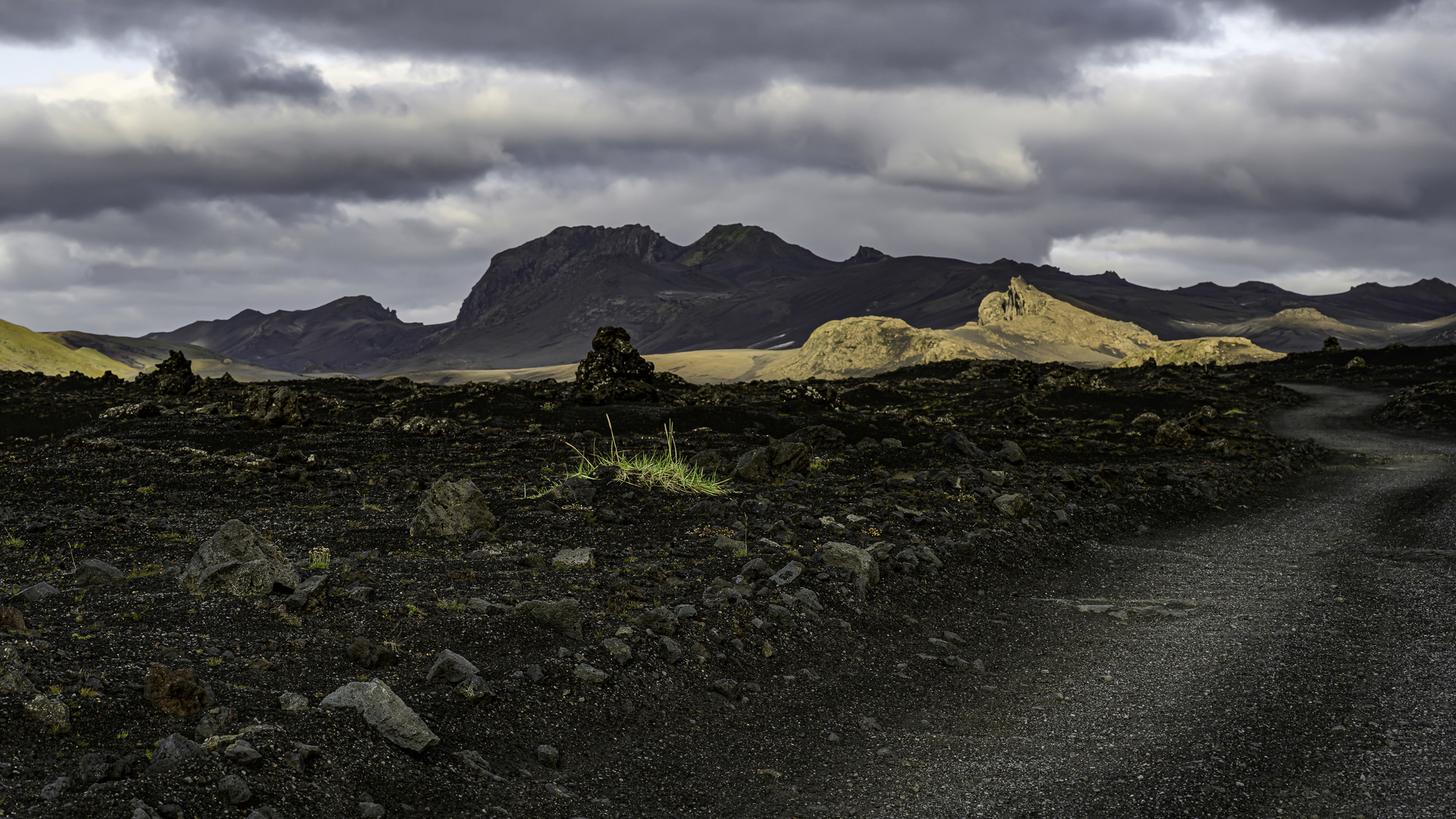 Wüstenlandschaft Foto & Bild | dokumentation, himmel, gras Bilder auf
