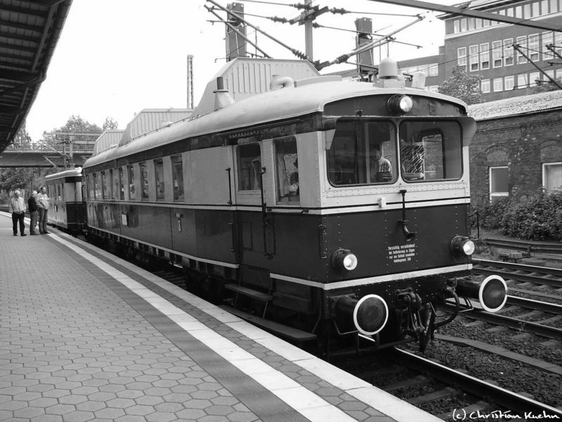Wumag Triebwagen in Hamburg Harburg am 28.5.06
