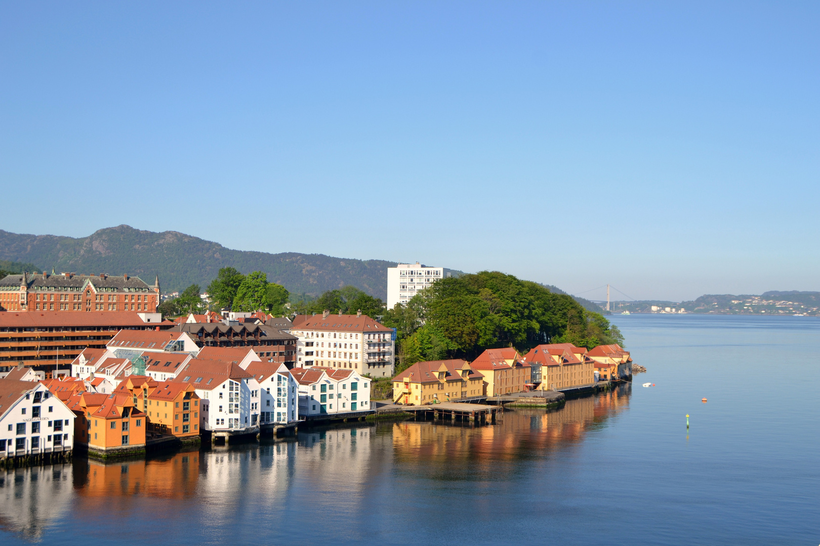 wunderschöne Spiegelung