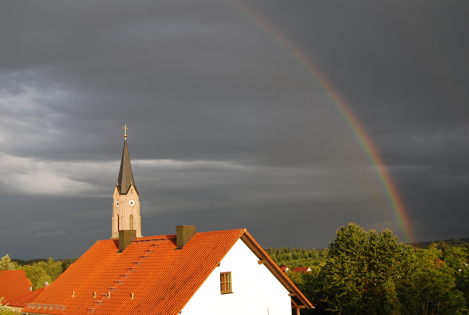 Wunderschöner Regenbogen