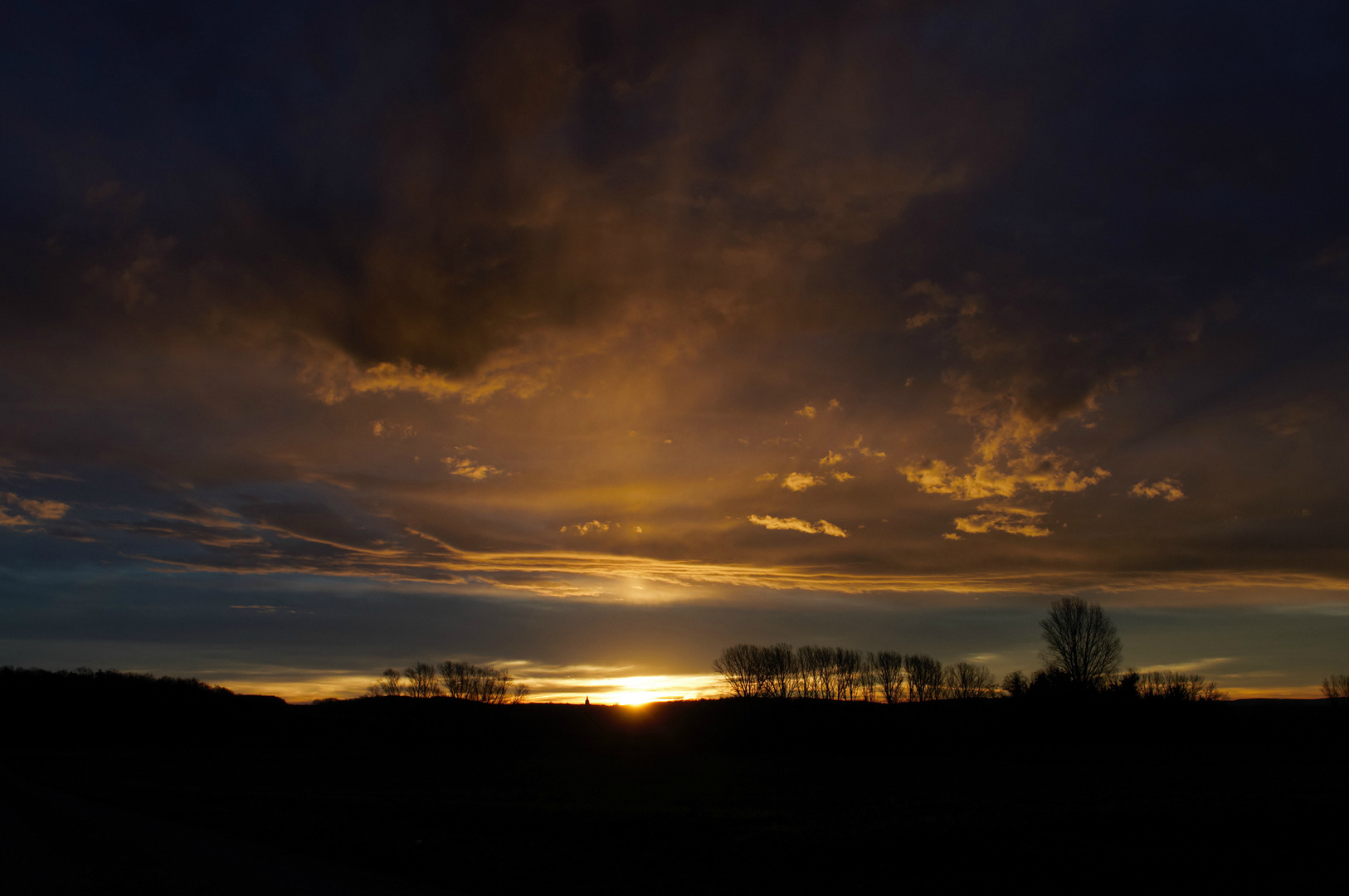 Wunderschöner Sonnenaufgang im Februar