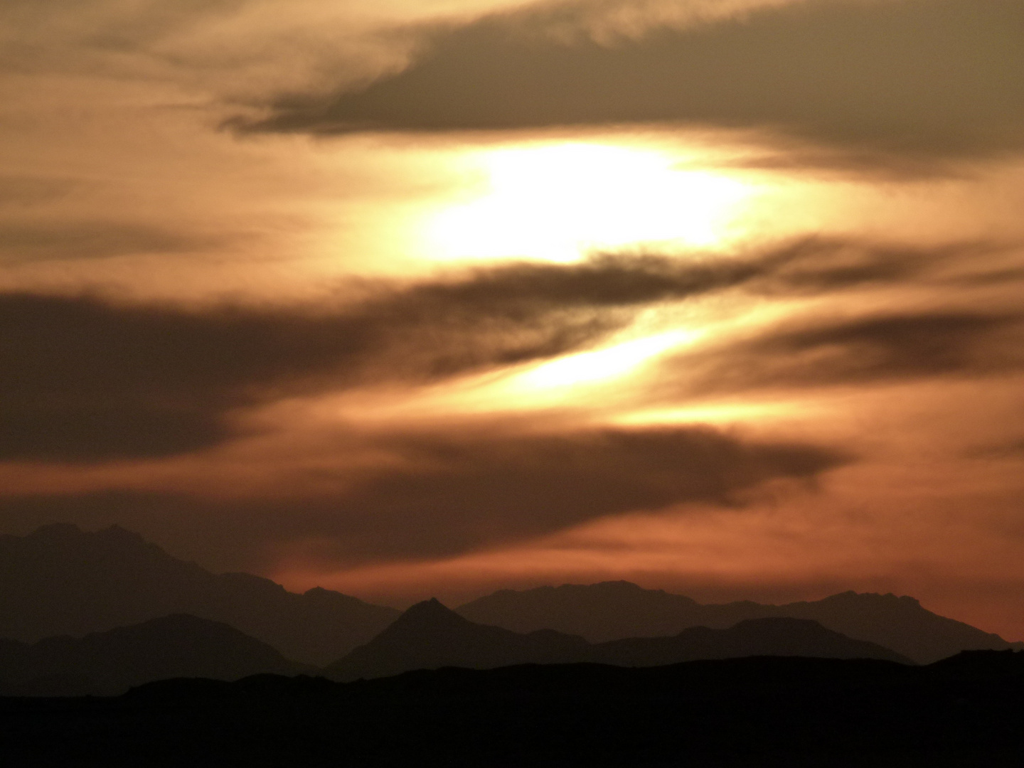 Wunderschöner Sonnenuntergang in Hurghada