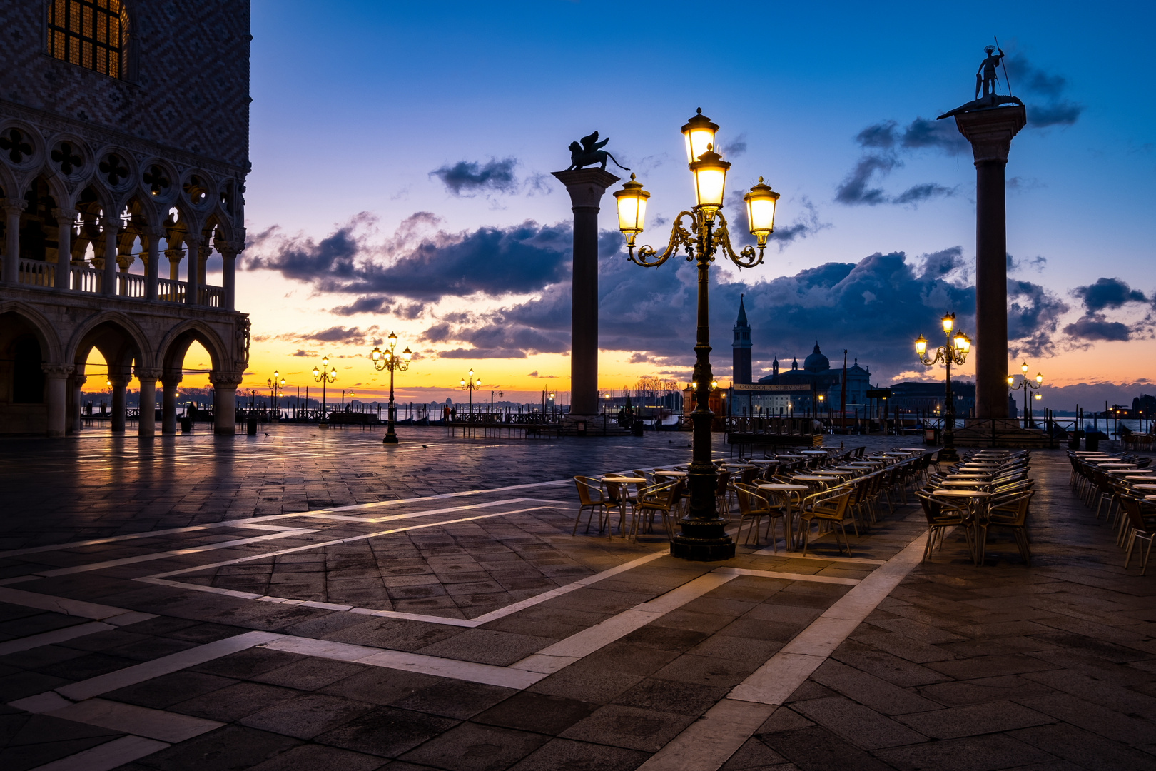 Wundervolle Stille am Piazza San Marco ...