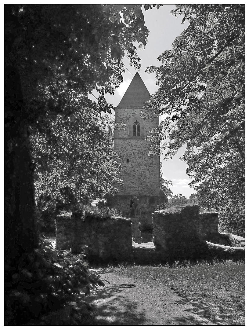 Wunsiedel - Die Kirchenruine auf dem Katharinenberg